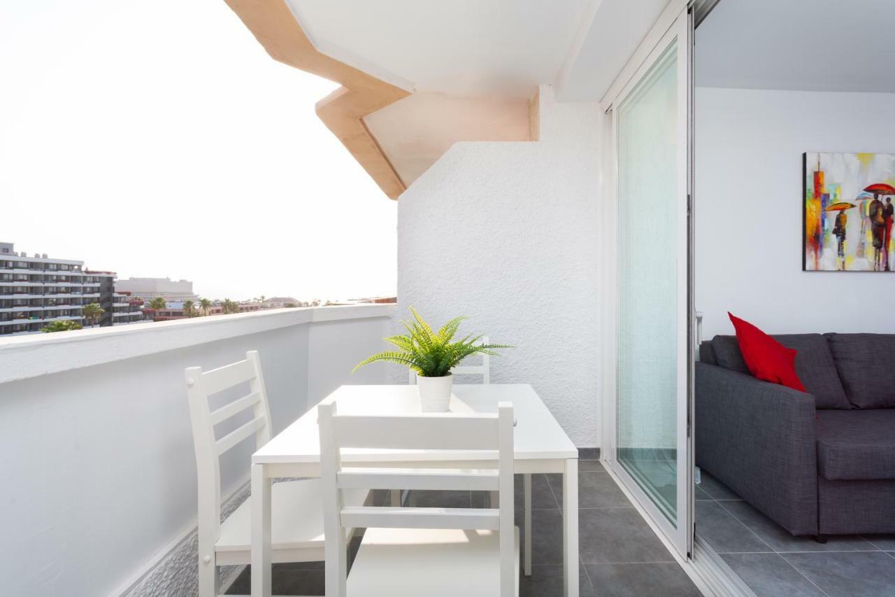 "Close To The Sky": Apartment Surrounded By Beaches Playa de las Americas  Luaran gambar