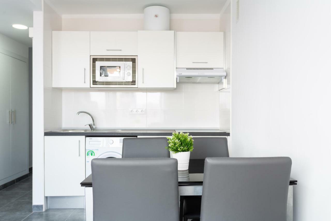"Close To The Sky": Apartment Surrounded By Beaches Playa de las Americas  Luaran gambar